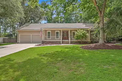 818 Law Lane, Mount Pleasant, SC 29464 - Photo 1