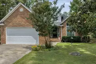 256 Ridge Lake Dr, Manning, SC 29102 - Photo 1