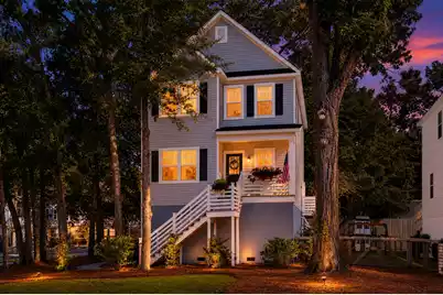 1319 Lucinda Street, Mount Pleasant, SC 29466 - Photo 1