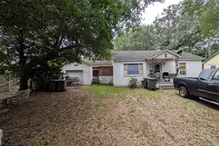 1113 Melvin Dr, Hanahan, SC 29410 - Photo 1