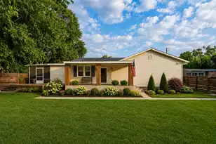 1129 Armstrong Ave, Charleston, SC 29407 - Photo 1