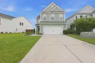 810 Redbud Ln, Summerville, SC 29486 - Photo 1