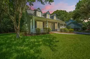 2717 Merwether Ln, Mount Pleasant, SC 29466 - Photo 1