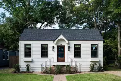 257 Poplar Street W, Charleston, SC 29403 - Photo 1