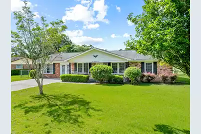 105 Pierre Court, Summerville, SC 29486 - Photo 1