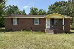 118 Foxie Ln, North, SC 29112 - Photo 1