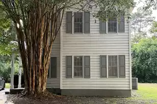 1019 Plantation Ct, Mount Pleasant, SC 29464 - Photo 1