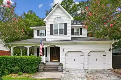 302 Factors Walk, Summerville, SC 29485 - Photo 1