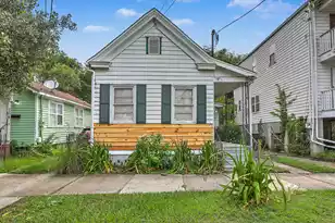 318 Ashley Ave, Charleston, SC 29403 - Photo 1