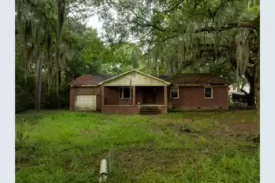 388 5th Avenue, Mount Pleasant, SC 29464 - Photo 1