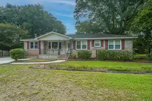 1056 Woodside Dr, Charleston, SC 29412 - Photo 1
