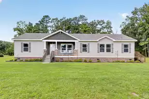1331 Brewington Road N, Manning, SC 29102 - Photo 1
