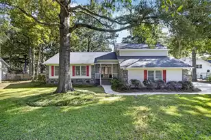 601 Essex Dr, Summerville, SC 29485 - Photo 1