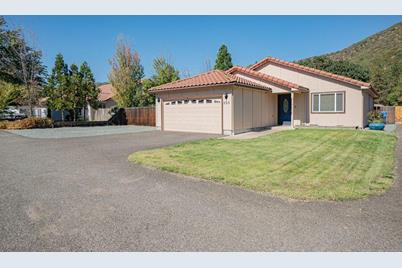 233 Via Linda, Gold Hill, OR 97525 - Photo 1