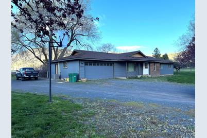 7705 Lost River Road, Klamath Falls, OR 97603 - Photo 1