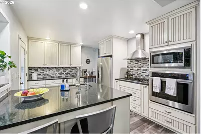 100 Inglewood Park, Longview, WA 98632 - Photo 9