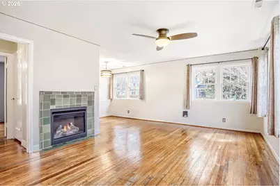 4030 SE Ivon St #1, Portland, OR 97202 - Photo 7