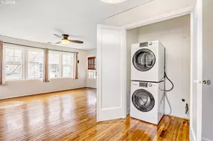 4030 SE Ivon St, Portland, OR 97202 - Photo 13