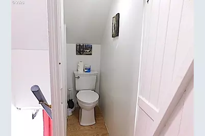 465 W Marine Dr, Astoria, OR 97103 - Photo 19