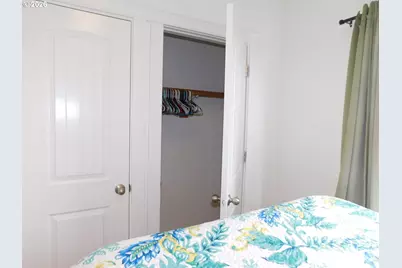 465 W Marine Dr, Astoria, OR 97103 - Photo 25