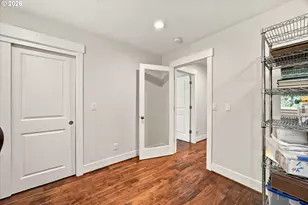 11255 SW Lynnvale Dr, Portland, OR 97225 - Photo 25