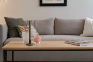 325 NE Graham St, Portland, OR 97212 - Photo 7