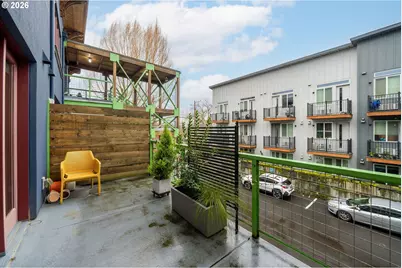 325 NE Graham St #7, Portland, OR 97212 - Photo 29