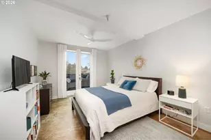 325 NE Graham St, Portland, OR 97212 - Photo 21