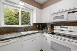 4010 NE 142nd Ave, Portland, OR 97230 - Photo 13