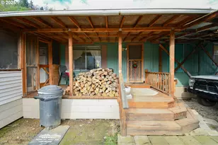 214 Thompson Rd, Riddle, OR 97469 - Photo 3