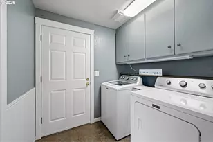 5268 Sugarpine Cir, Eugene, OR 97402 - Photo 27