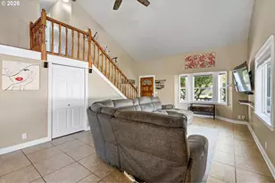 5268 Sugarpine Cir, Eugene, OR 97402 - Photo 5