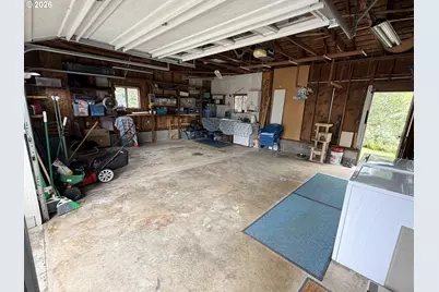 2260 Arthur Dr, Reedsport, OR 97467 - Photo 23