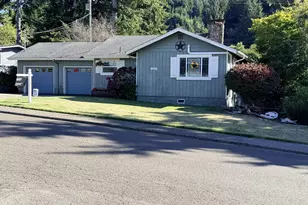 2260 Arthur Dr, Reedsport, OR 97467 - Photo 3