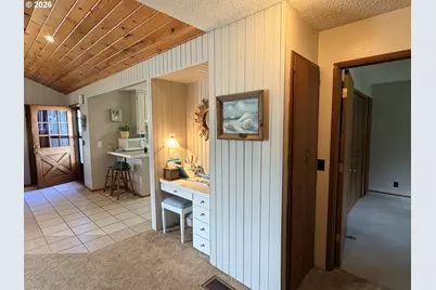 2260 Arthur Dr, Reedsport, OR 97467 - Photo 9