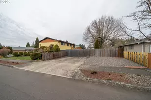 2200 NE Liberty Ave, Gresham, OR 97030 - Photo 41