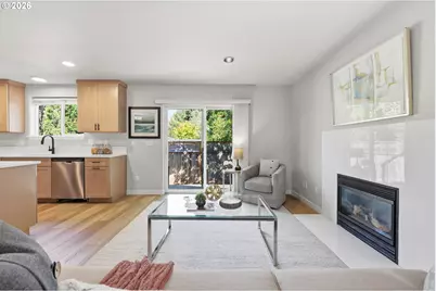1333 NE Junior St, Portland, OR 97211 - Photo 13