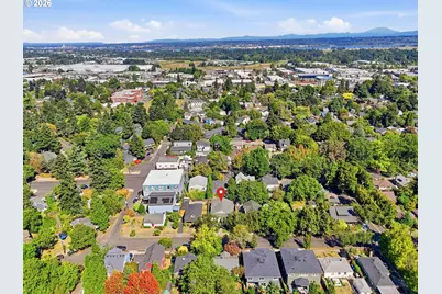 1333 NE Junior St, Portland, OR 97211 - Photo 37