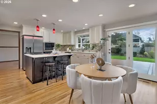 4055 Trout Way, Lake Oswego, OR 97034 - Photo 11