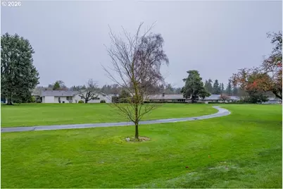 12432 SW King George Dr, Portland, OR 97224 - Photo 43