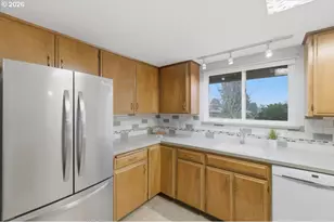 12432 SW King George Dr, Portland, OR 97224 - Photo 17