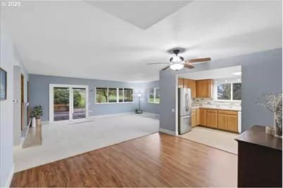 12432 SW King George Dr, Portland, OR 97224 - Photo 7