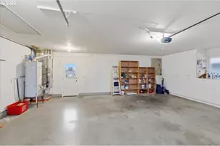 12432 SW King George Dr, Portland, OR 97224 - Photo 35