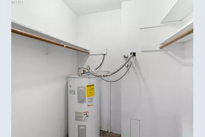 2683 SW Spring Garden St, Portland, OR 97219 - Photo 27