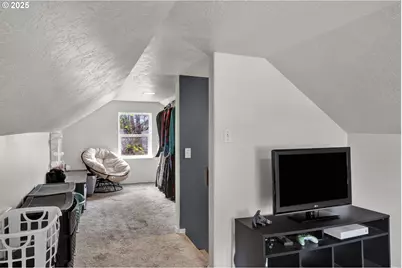 422 Elder St, Drain, OR 97435 - Photo 27