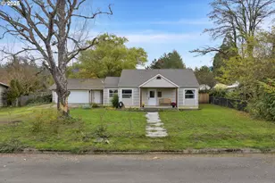 422 Elder St, Drain, OR 97435 - Photo 3