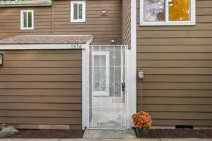 1616 Village Park Pl, West Linn, OR 97068 - Photo 25