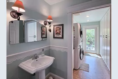 9505 SW 82nd Ave, Portland, OR 97223 - Photo 19