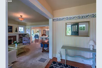 9505 SW 82nd Ave, Portland, OR 97223 - Photo 7