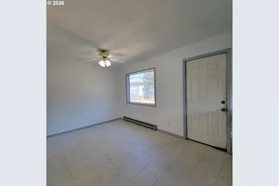 47533 Perkins St, Oakridge, OR 97463 - Photo 11